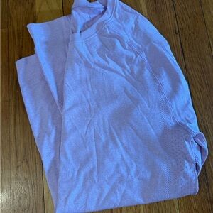 Men’s Small Figs Light Purple/Lavender Salta Seamless Underscrub shirt